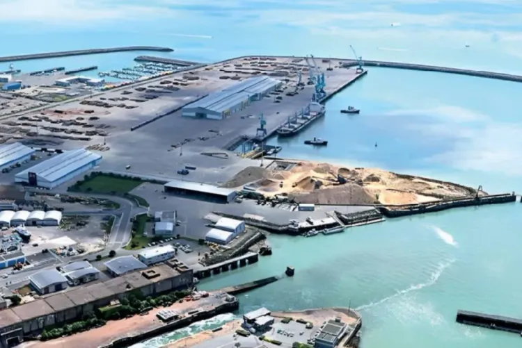 ميناء الناظور غرب المتوسط.. اتفاق بين "مرسى المغرب" و"CMA CGM" لاستغلال محطة الحاويات الغربية