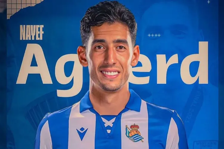 نايف أكرد يوقع في صفوف ريال سوسيداد الإسباني
