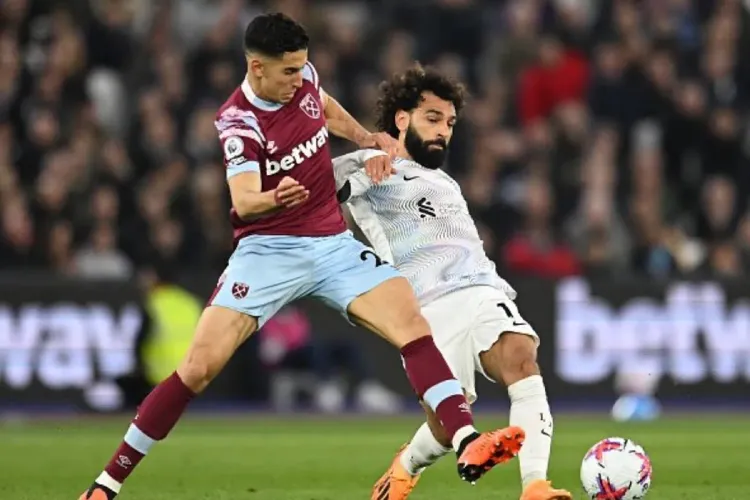 ليفيربول يبدي اهتمامه بنايف أكرد