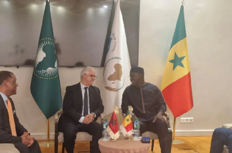 نزار بركة ونظيره السينغالي يبحثان بدكار تعزيز التعاون المائي