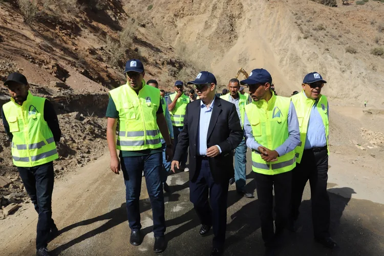 وزير التجهيز: أزيد من 3 ملايين من ساكنة البوادي والقرى استفادوا من برامج فك العزلة عن العالم القروي