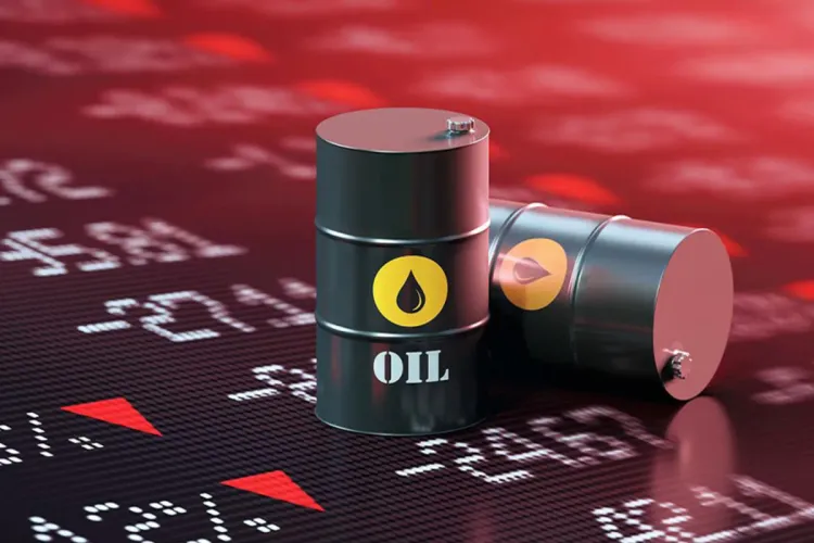 انخفاض اسعار النفط رغم تراجع المخزون الخام الأمريكي