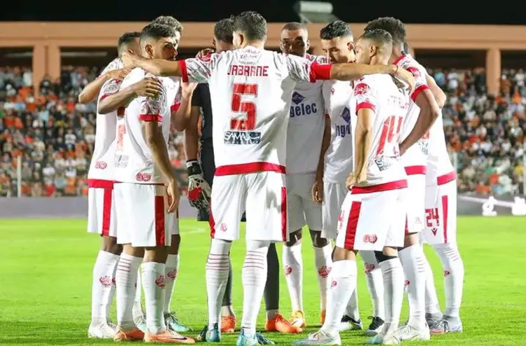 المغرب التطواني يتعادل مع نهضة بركان