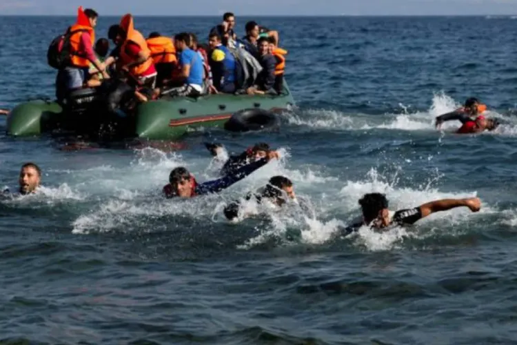 إنقاذ 47 شخصا مرشحا للهجرة السرية بوادي الذهب