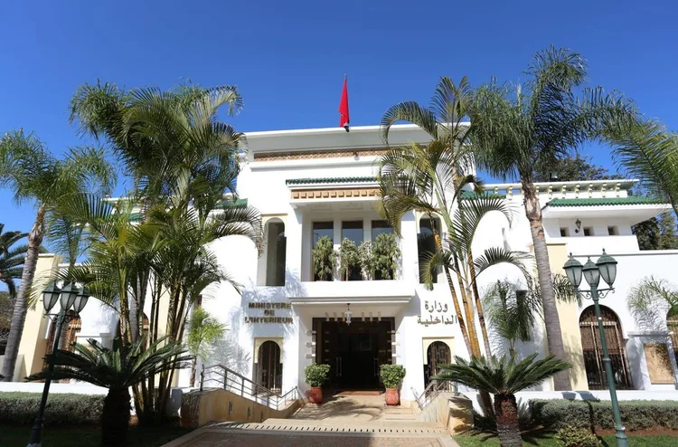 مصالح وزارة الداخلية ستشرع في تنزيل التدابير الرامية إلى ضمان عودة آمنة وتدريجية لساكنة المناطق المنكوبة جراء الفيضانات (بلاغ)