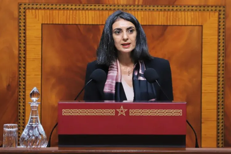 وزيرة الإقتصاد والمالية تؤكد عودة إستقرار أسعار المواد الغذائية خلال رمضان