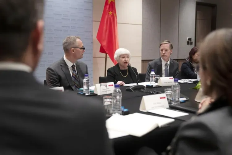 وزيرة الخزانة الأميركية تزور الصين سعيا إلى التهدئة