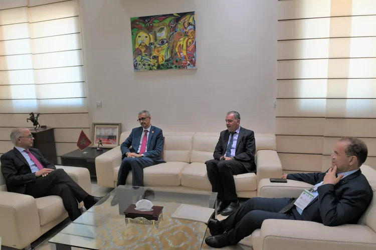 وزير التربية الوطنية يؤكد على الدور المحوري للصناديق العربية في إصلاح التعليم