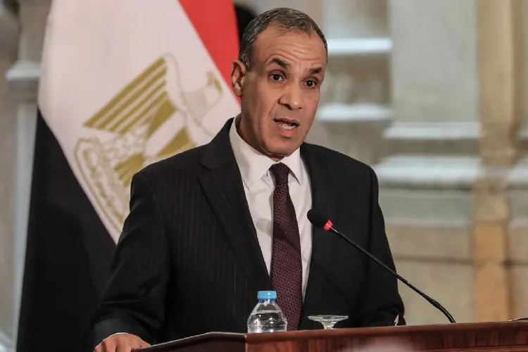 وزير الخارجية المصري يجدد التأكيد على تضامن بلاده مع الشعب الفلسطيني ورفض حملة التجويع المتعمدة