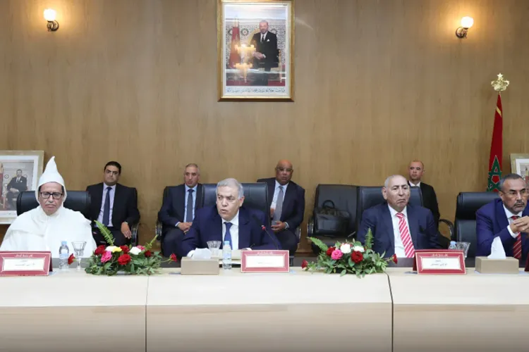 وزير الداخلية يشرف على تنصيب علي خليل واليا على جهة الداخلة – وادي الذهب