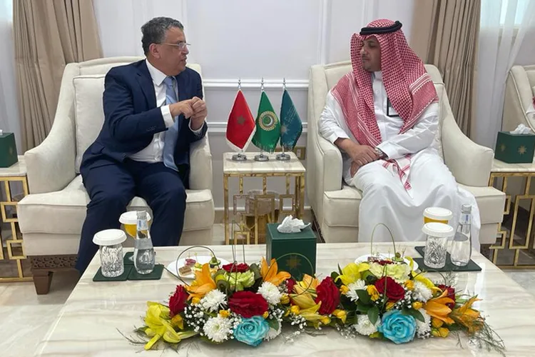 وزير العدل يتباحث مع رئيس جامعة نايف العربية للعلوم الأمنية بالرياض