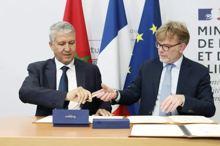 المغرب - فرنسا: التوقيع على خارطة طريق للشراكة في مجالي الفلاحة والغابات