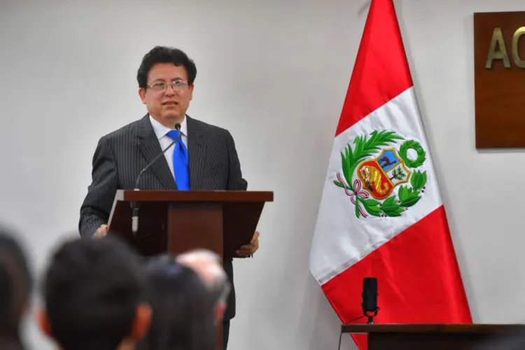 الصحراء المغربية: يجب على البيرو ألا تدير ظهرها للواقعية السياسية الدولية (وزير خارجية البيرو سابقا)