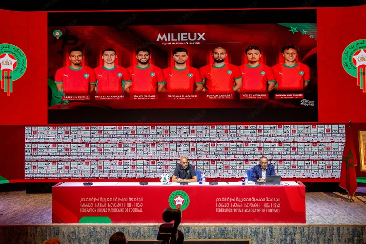 إقصائيات مونديال 2026.. وليد الركراكي يوجه الدعوة لـ 27 لاعبا لمباراتي النيجر وزامبيا