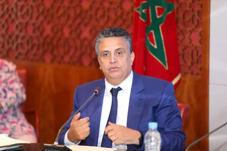 مجلس الحكومة يصادق على مشروع مرسوم بتحديد كيفيات مسك قائمة المحكمين وشروط التسجيل فيها والتشطيب منها