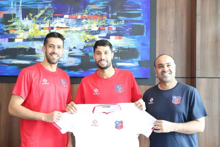 يحيى جبران يوقع لنادي الكويت