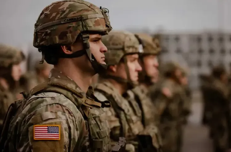 القوات الأمريكية شرعت في تهيئة الظروف اللازمة لإزالة الألغام في مضيق هرمز (القيادة المركزية الأمريكية)