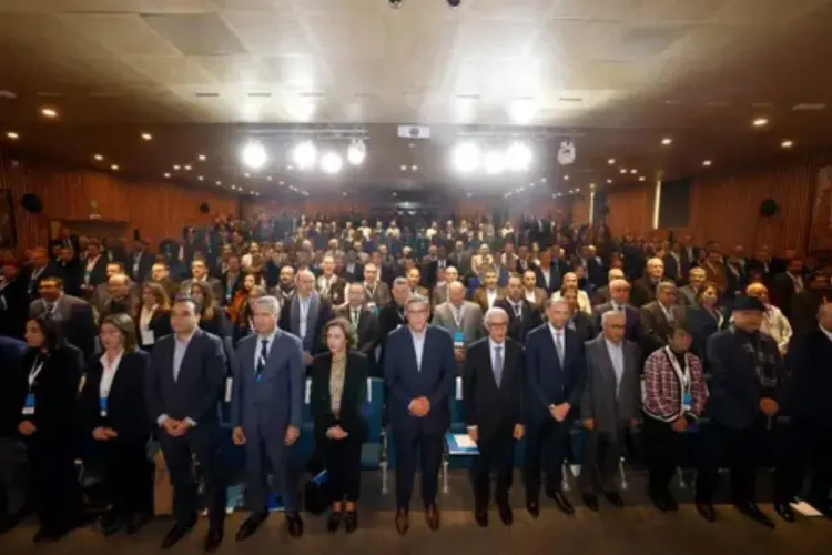 السيد عزيز أخنوش يقدم حصيلة سنة من التدبير الحكومي