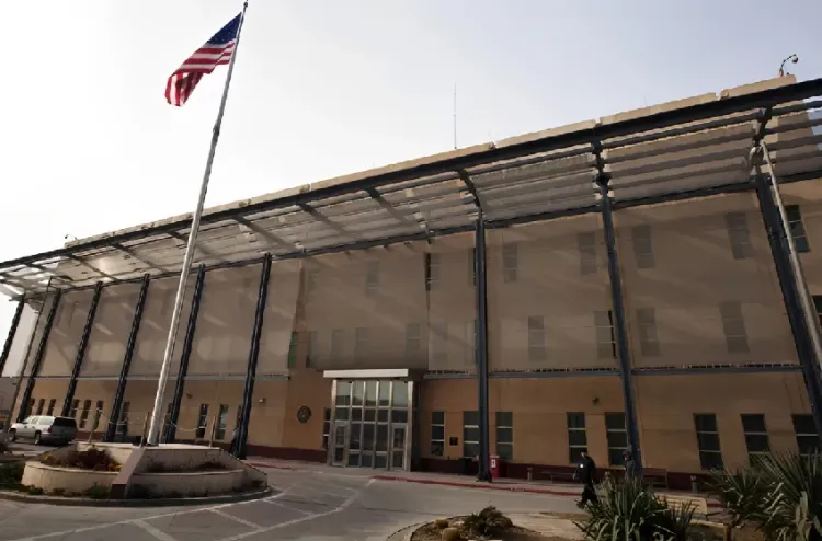 السفارة الأمريكية في بغداد تدعو رعاياها لمغادرة العراق فورا