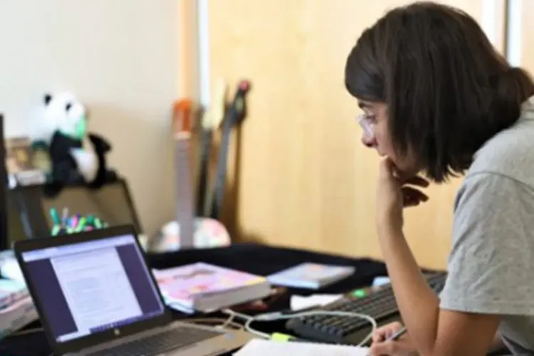 وزارة التعليم العالي والبحث العلمي تضع منصة رقمية رهن إشارة طلبة أوكرانيا