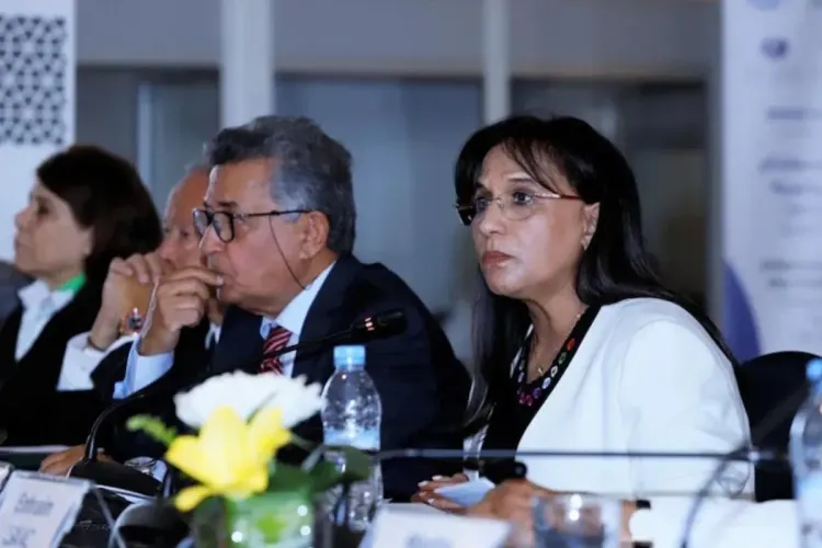 المؤتمر الأول حول الهجرات الدولية 2022 : السيدة آمنة بوعياش تقود وفدا حقوقيا بنيويورك