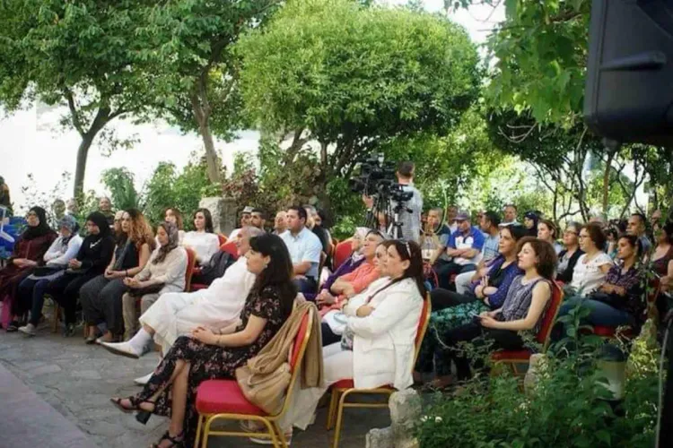 اليوم العالمي للمتاحف 2022 : دار الشعر بتطوان تقيم حلقة جديدة من تظاهرة حدائق الشعر