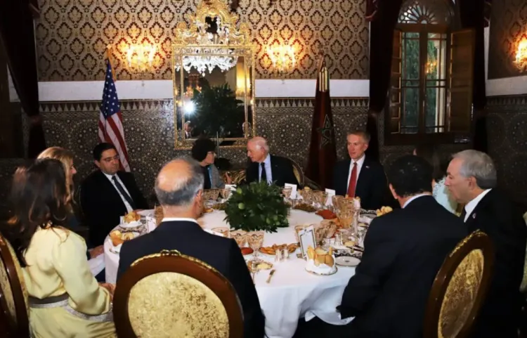 جلالة الملك محمد السادس يقيم مأدبة عشاء على شرف وفد من الكونغرس الأمريكي
