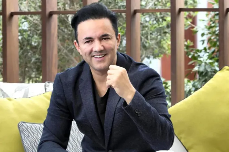 والدة المنتج المغربي ريدوان في ذمة الله