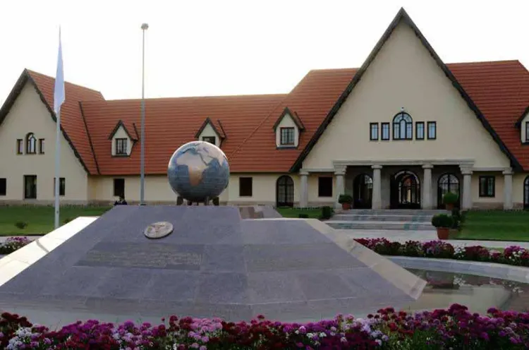 إفران: توزيع الجوائز على الفائزين في البطولة الوطنية المدرسية الخاصة بالتعليم الابتدائي