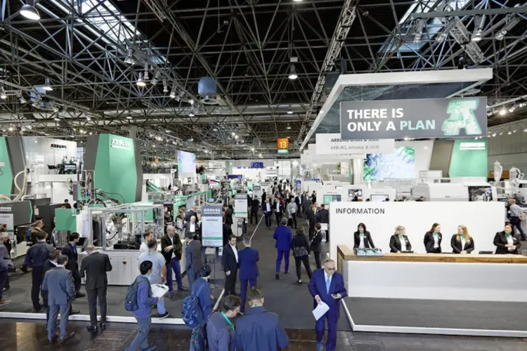 افتتاح أشغال معرض النقد الإقليمي للتكتل البنكي النقدي للاتحاد الاقتصادي لغرب إفريقيا