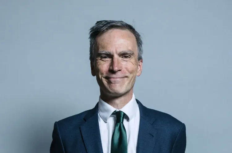 تجديد التأكيد على الدعم الأمريكي لسيادة المغرب على صحرائه، "موقف سديد" (وزير الدولة البريطاني السابق للدفاع)