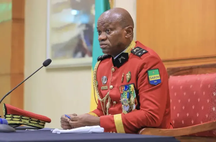 برقية تهنئة إلى جلالة الملك من الرئيس الانتقالي رئيس دولة الغابون بمناسبة عيد الأضحى المبارك