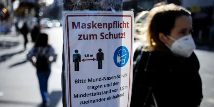 ألمانيا تفرض قيودا جديدة على رواد المطاعم والمقاهي