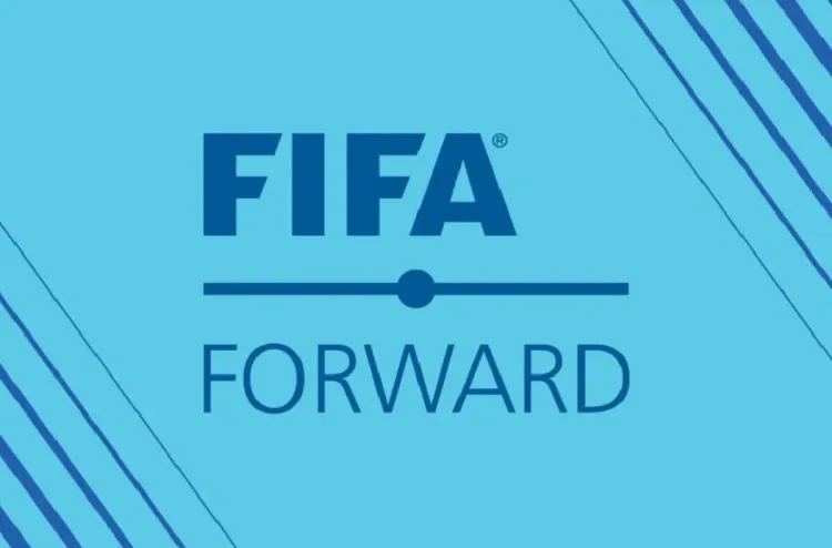 برنامج "FIFA Forward".. تخصيص أزيد من 1,2 مليار دولار لتطوير كرة القدم في إفريقيا منذ 2016