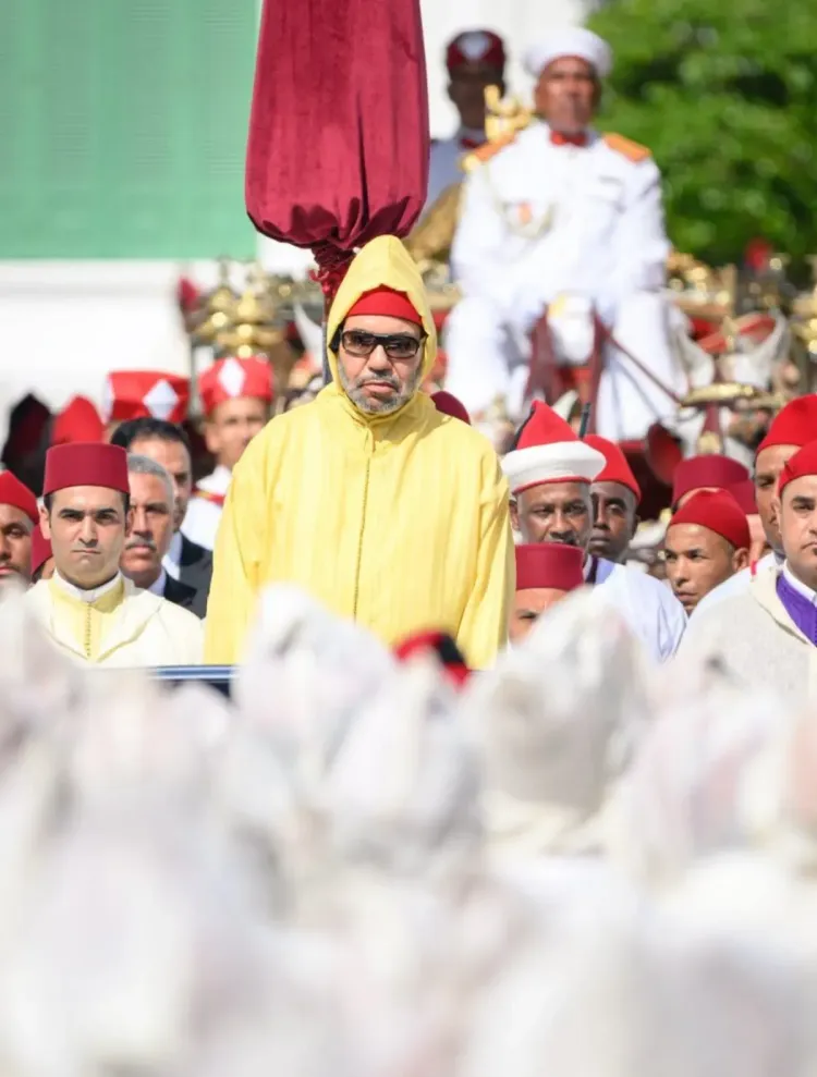عيد العرش .. أمير المؤمنين جلالة الملك يترأس حفل الولاء بالقصر الملكي بتطوان