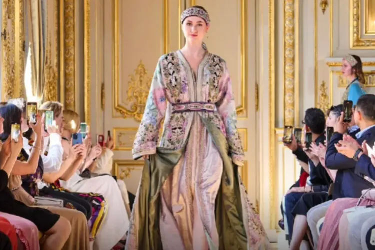 النسخة الثامنة من "ماروك فاشن ویك": عرض أزياء يحتفي بأناقة القفطان المغربي