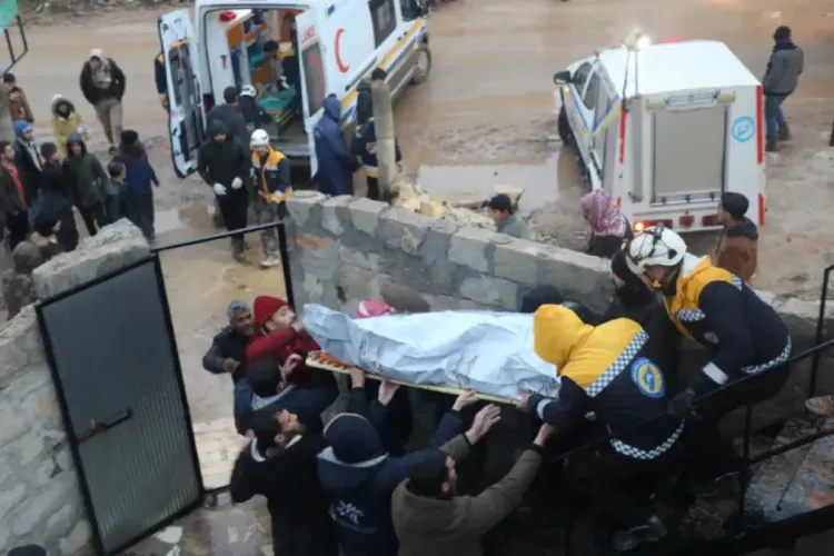 الاتحاد الأوروبي يرسل فرق إنقاذ إلى تركيا وسوريا