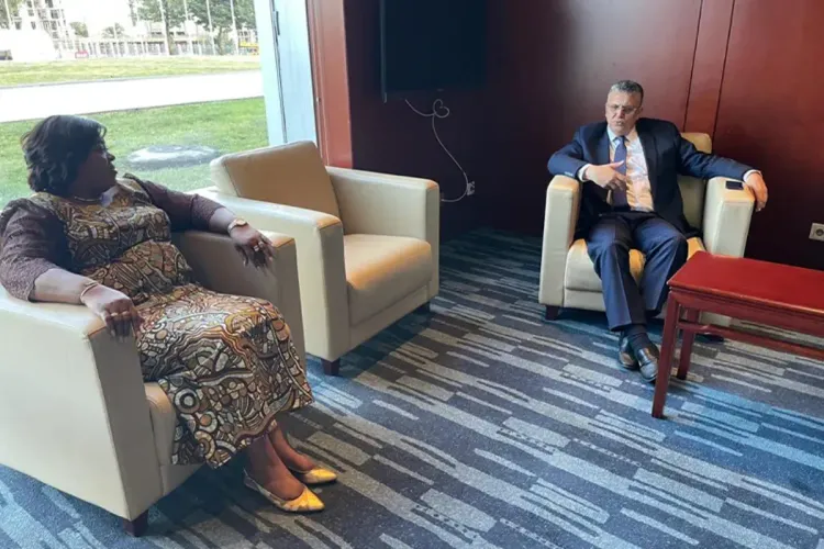 وزير العدل يجري بأديس أبابا محادثات مع نظيرته من الكونغو الديمقراطية