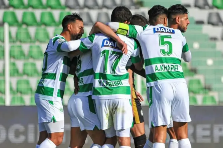 مولودية وجدة يفوز على شباب المحمدية و يحافظ على مكانه بالقسم الأول