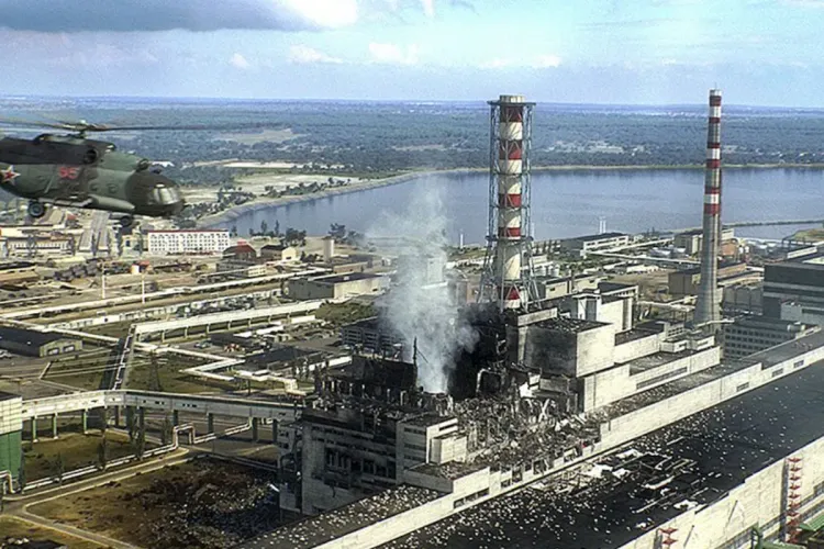 اوكرانيا تعلن سيطرة القوات الروسية على محطة تشيرنوبيل