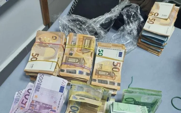 تفتيش و اعتقالات في عملية احتيال تطال 600 مليون يورو من الأموال الأوروبية