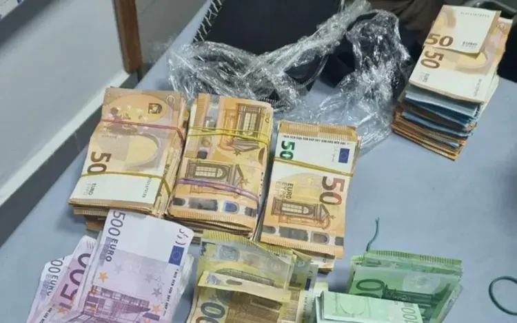 12 دولة أوروبية تطالب ببناء جدران على حدودها لوقف تدفق المهاجرين