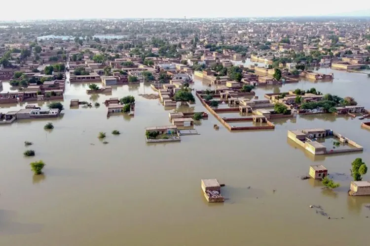 الأمم المتحدة تكثف مساعداتها للمتضررين من فيضانات باكستان