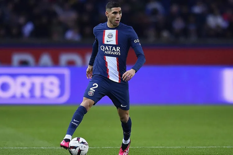 حكيمي يسجل هدفا في فوز باريس سان جرمان أمام تولوز