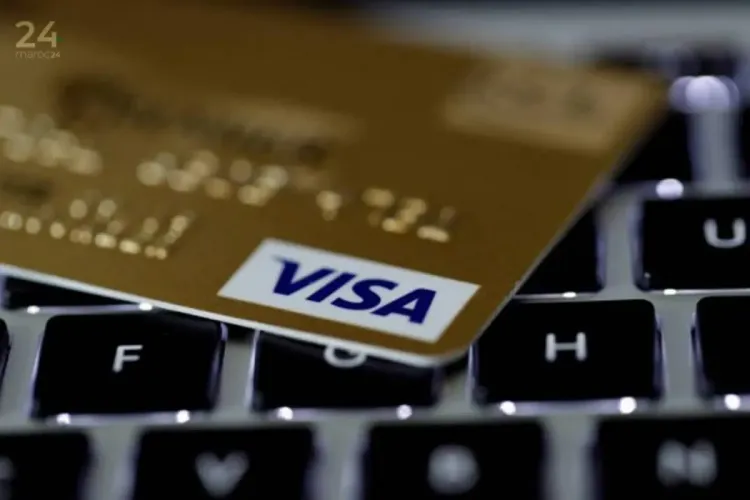 عطب معلوماتي يتسبب في توقف مؤقت للمعاملات بالبطاقات البنكية