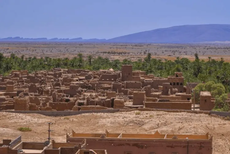 فم زكيد.. بوابة نحو الصحراء الكبرى ومنطقة انطلاق للرحلات الصحراوية