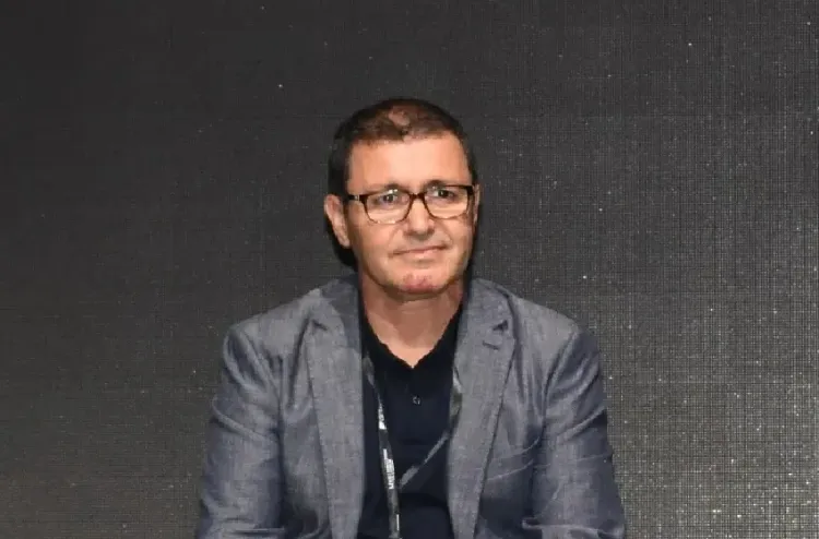 المسرح الملكي الرباط رمز للجرأة المعمارية والطموح الثقافي وفقا لرؤية جلالة الملك (إبراهيم المزند)