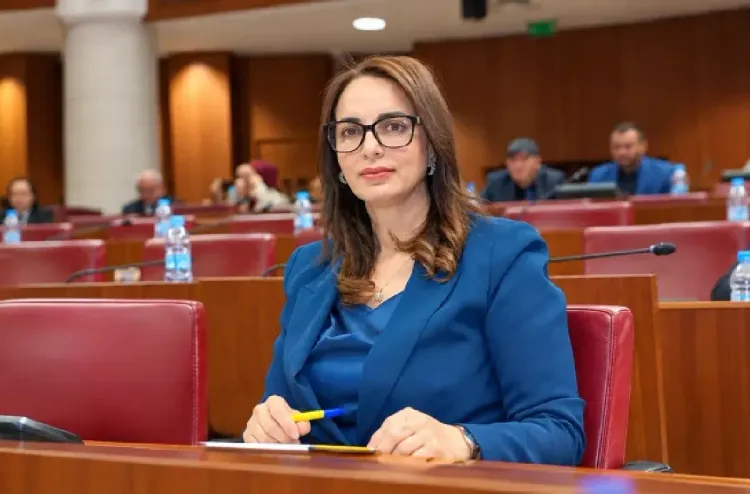نبذة عن السيدة ماديحة خيير الوزيرة المنتدبة لدى وزير التربية الوطنية والتعليم الأولي والتكوين المهني والتأهيل، المكلفة بالتكوين المهني والتأهيل