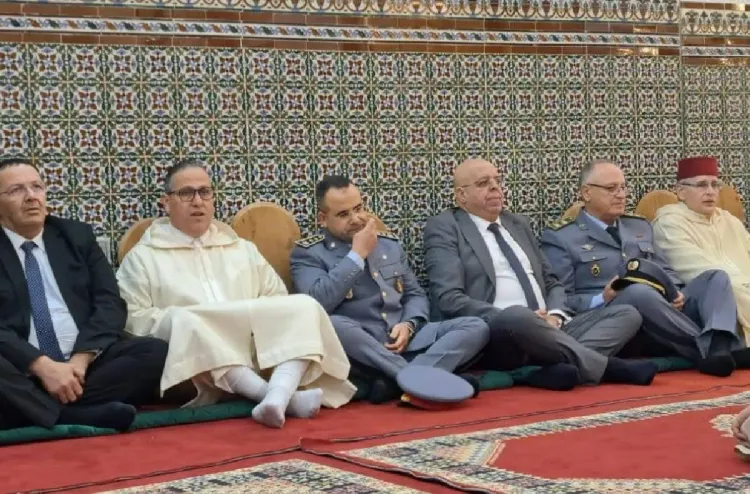 العرائش/تطوان .. تسليم هبات ملكية للشرفاء العلميين وللزاويتين الحراقية والريسونية