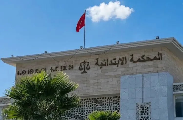 انتخابات تشريعية.. توقيف الشخص الذي تم ضبطه بساحة مدرسة بطنجة، يتواجد بها مكتب للتصويت، متحوزا لحقيبة بها أوراق انتخابية (وكيل الملك)